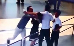 Vụ nữ nhân viên sân bay bị hành hung: "Không phải vì 20/10 dư luận mới phẫn nộ"