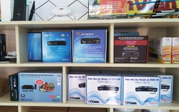 Dân TP HCM đổ xô đi sắm đầu thu mới vì tắt sóng truyền hình