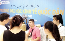 Tăng học phí tại ĐH Kinh tế Quốc dân: Giỏi mà nghèo cũng khó “trèo” qua cổng