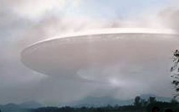 Xôn xao với đám mây hình đĩa bay xuất hiện trên bầu trời Huế