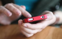 Kẻ đa tình trộm điện thoại của nữ sinh sau 'cuộc yêu'
