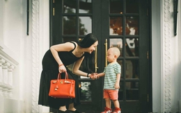 Dù mới 2 tuổi, con trai Tuấn Hưng được bố mẹ đầu tư hàng chục triệu đồng đi học mầm non