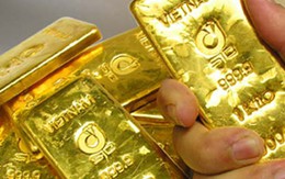 Giá vàng SJC tăng cao hơn vàng thế giới 490.000 đồng/lượng