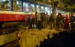 Hà Nội: Một nam thanh niên lao qua tàu hỏa đang chạy bị hất văng xuống sông Lừ