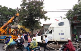 Hải  Phòng: Lái xe container ngủ gật, đâm nát 4 nhà dân