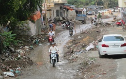 Hà Nội: Dân khốn khổ vì đoạn đường 500m làm hơn 4 năm chưa xong