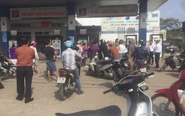 Khách hàng bị nhân viên cây xăng rút hung khí đánh trọng thương vì phản ánh... đổ xăng thiếu