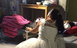 Mặc váy cô dâu và áo tang chồng trong một đêm