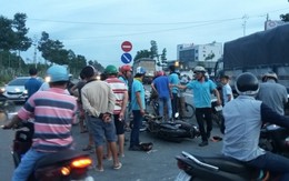 Người thân gào khóc bên thi thể người đàn ông bị tai nạn
