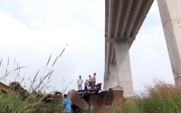 Nhảy cầu Rạch Miễu, người đàn ông gãy hết tay chân