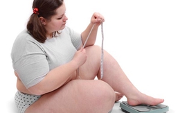 Vì sao phụ nữ khó giảm cân hơn nam giới
