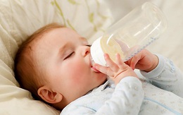 Cách đơn giản ngừa sâu răng do trẻ bú bình