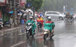Đêm nay miền Bắc mưa lớn, nguy cơ sạt lở đất