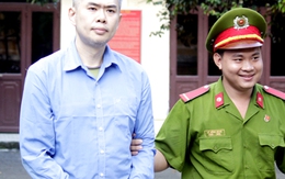 Người đàn ông Singagore lĩnh án vì si tình cô gái Việt