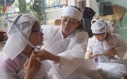 Cán bộ bị nhóm buôn lậu đánh chết: "Anh còn chúc hai con trung thu vui vẻ"