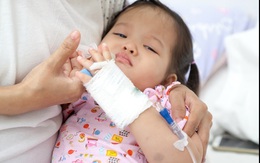 Sai lầm mẹ thường mắc khi cho bé dùng kháng sinh