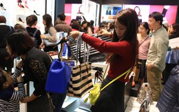 Hậu Black Friday: Giật mình cháy túi vì điên cuồng mua sắm