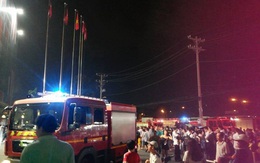 Cháy siêu thị Big C ở Sài Gòn, người dân chen chúc ở thang cuốn để tháo chạy ra ngoài