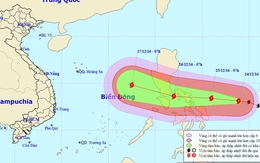 Bão Nock-ten sức gió 180 km/h hướng vào Biển Đông