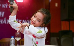 'Ca nương 6 tuổi' lập kỷ lục Guiness Việt Nam