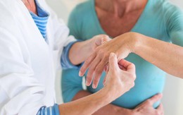Giảm đau do viêm khớp dạng thấp bằng sốc điện