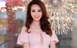 Những bộ váy thanh lịch của Á hậu Thụy Vân