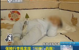 Con ngủ li bì cả ngày, mẹ chết lặng khi phát hiện "thuốc lạ" trong vali người giúp việc