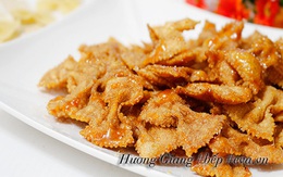 Làm bim bim giòn tan từ nui vị caramel cho bé yêu