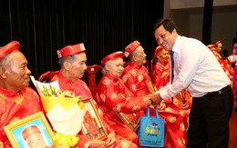 Vinamilk Sure Prevent: Đồng hành tổ chức lễ mừng thọ và chăm sóc sức khỏe cho 1.000 người cao tuổi tại TP.HCM