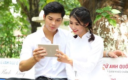 Sao cứ phải "hai tay hai súng"?