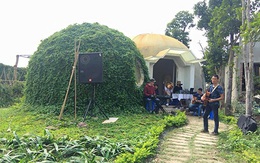 Hà Nội: Bố xây tặng con trai ngôi nhà tròn 'có một không hai'