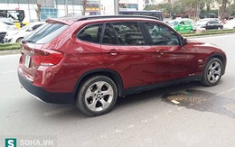 Người đàn ông trên ô tô lảo đảo xuống xe sau khi gây tai nạn