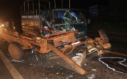 Xe công nông gãy đôi sau va chạm, 3 người nguy kịch