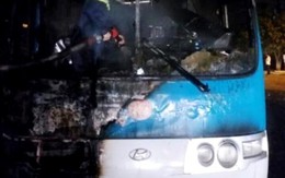 Quảng Ninh: Xe khách 34 chỗ bất ngờ bốc cháy