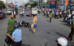 Xe rước dâu va chạm liên hoàn, 3 người bị thương