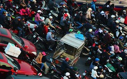 Chiều 27 Tết, ai ngờ Hà Nội tắc thế này