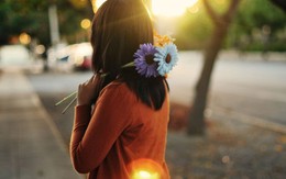 Sự thật về người đàn bà tặng quà Tết chồng tôi