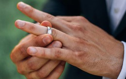 Nghe đàn ông kể xấu vợ và lý do muốn 'tháo nhẫn khỏi tay'