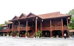 Cận cảnh ngôi nhà gỗ lim có giá 200 tỷ của đại gia Điện Biên