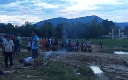 Chết lặng khi thấy thi thể con và cháu dưới đập nước