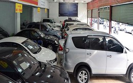 Đại gia ôtô lỗ nặng: Đóng showroom đi bán nước ngọt, quần áo