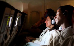 Bí mật đi máy bay mà tiếp viên hàng không luôn giấu kín khách hàng