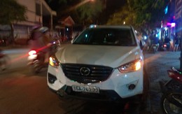 Hải Phòng: Nữ tài xế gây tai nạn liên hoàn khi đang đàm thoại.