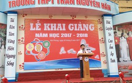 Hải Phòng: Bài diễn văn khai giảng gây xúc động bao thế hệ thầy và trò.