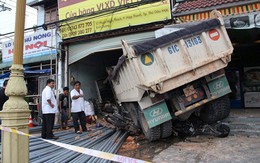 Xe tải mất phanh tông vào cửa hàng, 3 người bị thương
