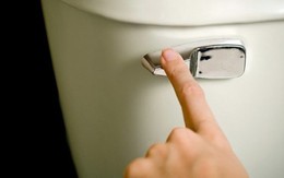Cô gái hơn 20 năm mắc chứng 'nghiện' nhà vệ sinh