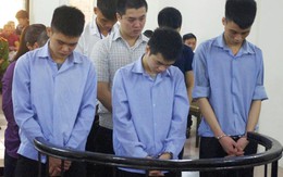 Hung thủ đánh chết người ngay trước mặt mẹ nạn nhân lĩnh 13 năm tù