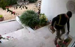 Hàng giao đến nhà chưa kịp nhận đã bị lấy cắp, cô gái tá hỏa phát hiện kẻ trộm lại chính là người này