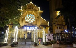 Hình ảnh các nhà thờ Hà Nội rực rỡ trong đêm trước Giáng sinh