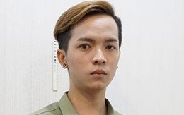 Chàng trai thành hot girl chuyển giới sau khi 'dao kéo'